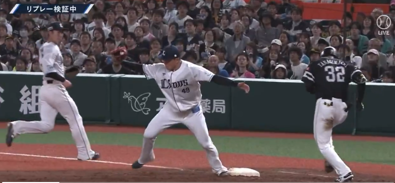 本日にてプロ野球前半戦シーズン終了 昨年の圧倒的最下位を踏まえるとようやっとる。審判は給料もらってこれは話にならん 本日にてプロ野球前半戦シーズン終了 昨年の圧倒的最下位を踏まえるとようやっとる。審判は給料もらってこれは話にならん